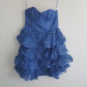 Alice + Olivia ruffle dress 8